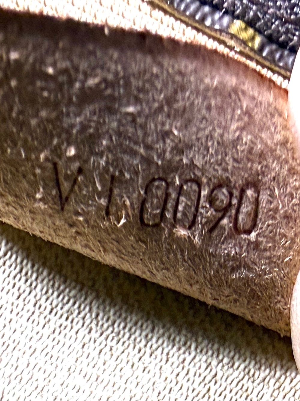 Louis Vuitton Deauville Monogram Satchel in Brown and Tan Leather Trim - Picture 13 of 16
